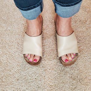 leather clogs by Latigo sz 9